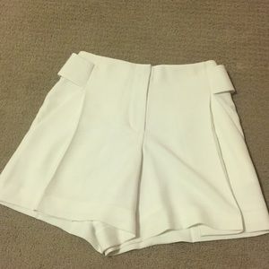 Chic Pleated White Alexander Wang Shorts